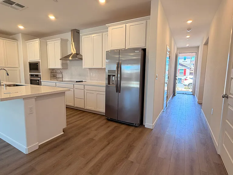 12778 Ironbow Way — Photo 7