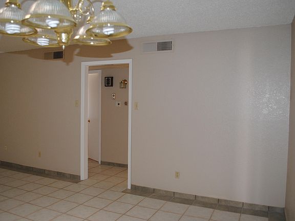 5th image of 7138 Portugal Dr
