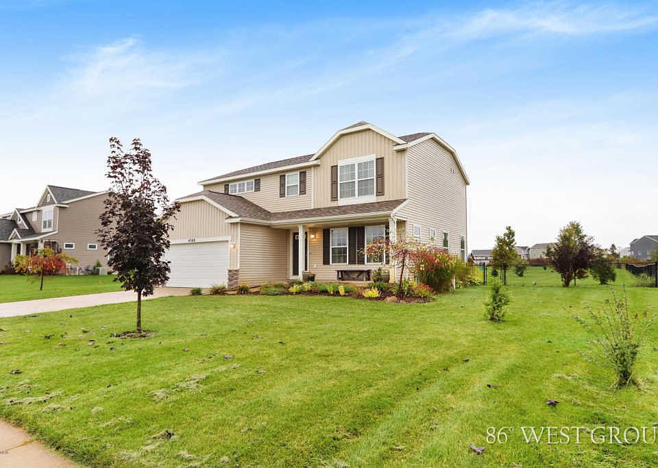 1st image of 4309 Russell Way Dr NE