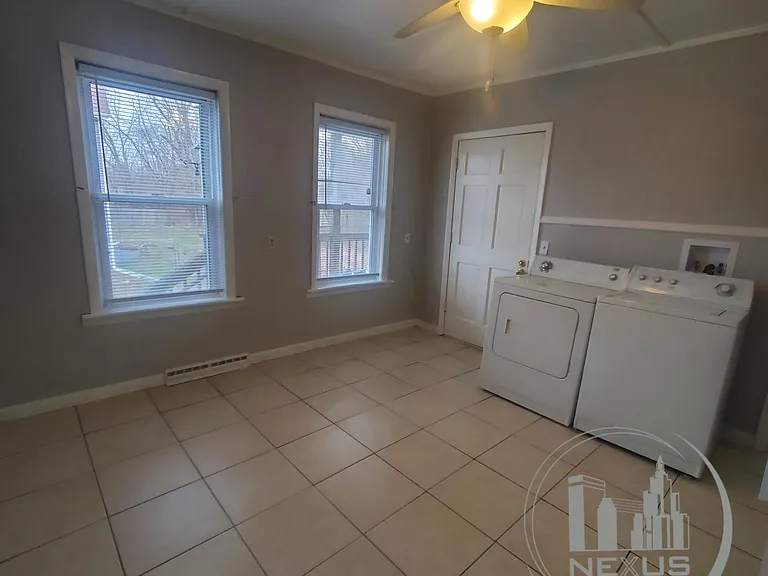 142 Lamb St #1 — Photo 25