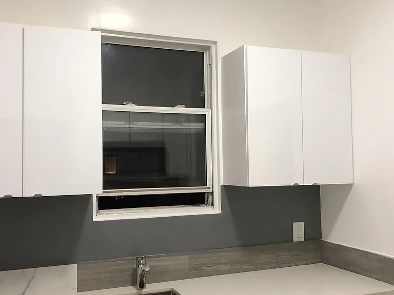122 Clement St #1 — Photo 5