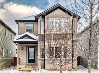 17724 6th Ave SW, Edmonton, AB T6W 2G6