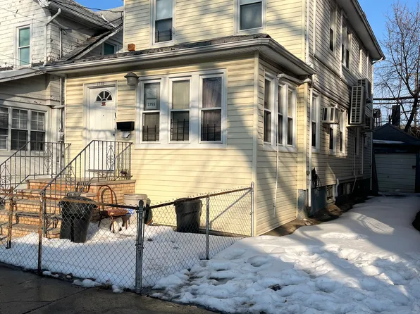 1755 East 15th Street image 1 of 1