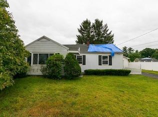 51 Kenway Dr, Springfield, MA 01104