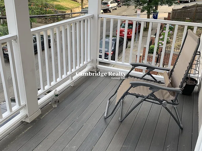 18 Bond St #1T — Photo 9