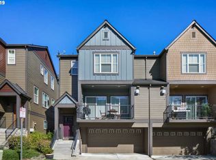 10940 SW Huntington Ave, Portland, OR 97223