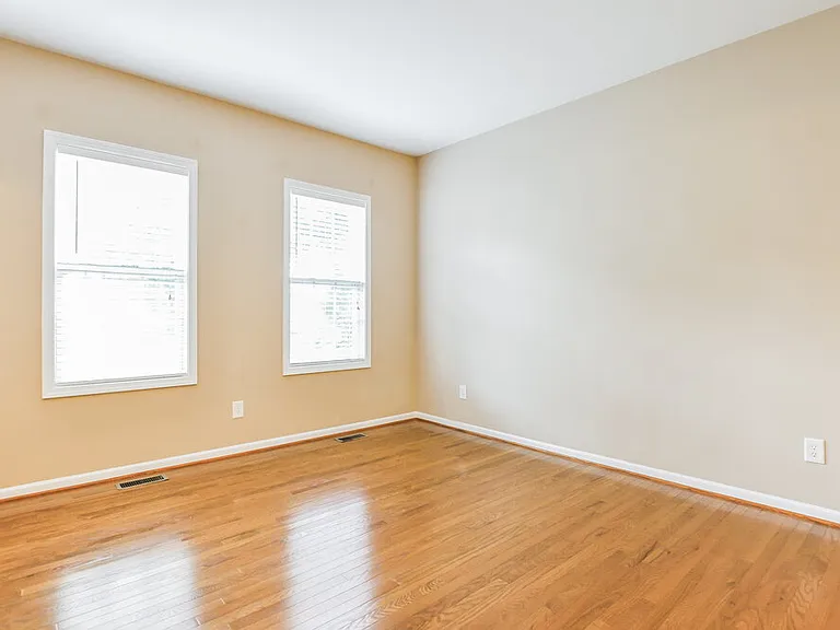 136 Roan Dr — Photo 10