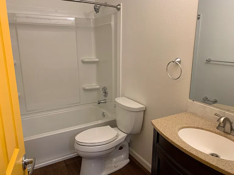 14314 32nd Ave NE #201 — Photo 9