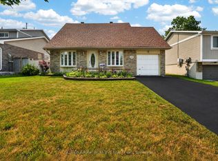 63 Heather St, Barrie, ON L4N4M9