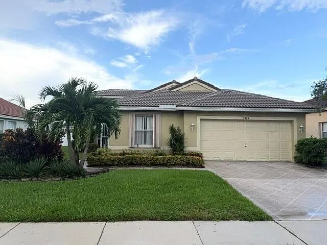 5374 Oakmont Village Cir