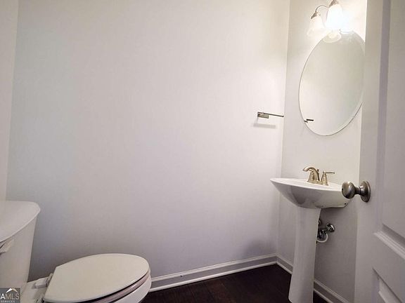 5th image of 1942 Paxton Ridge Ct