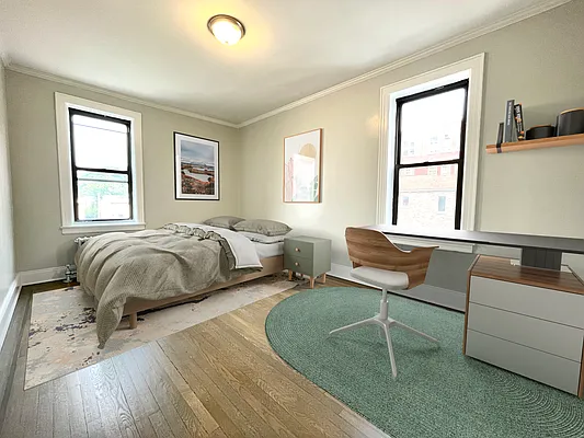 Rented by Pear NYC LLC | media 18