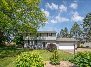 11507 Lela Ave NW, Uniontown, OH 44685