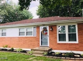 9515 Maple Rd, Louisville, KY 40229