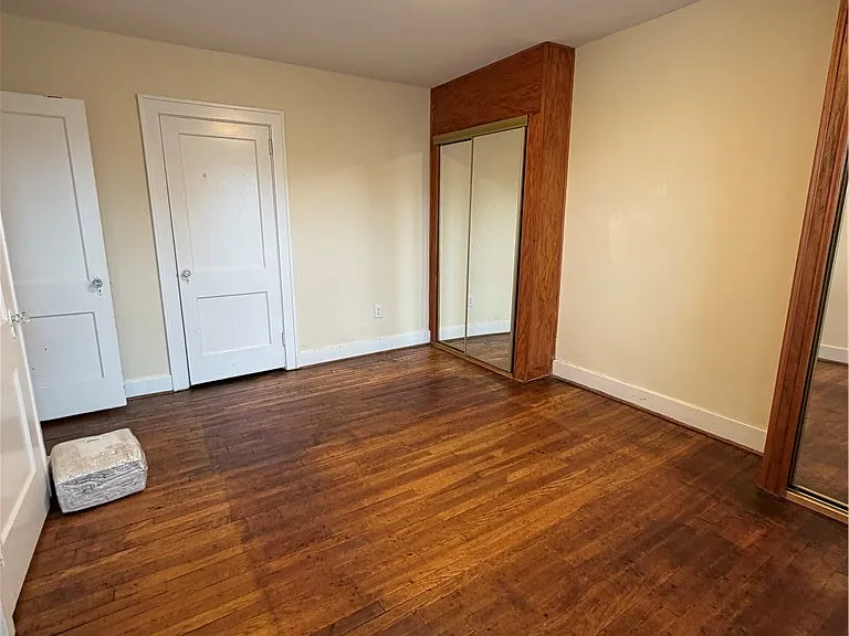 2332 Sherbrook St — Photo 24