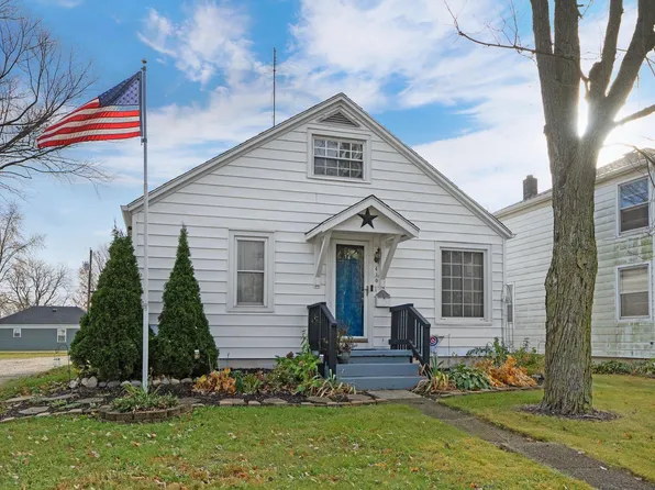 410 N Elm St, Columbia City, IN 46725