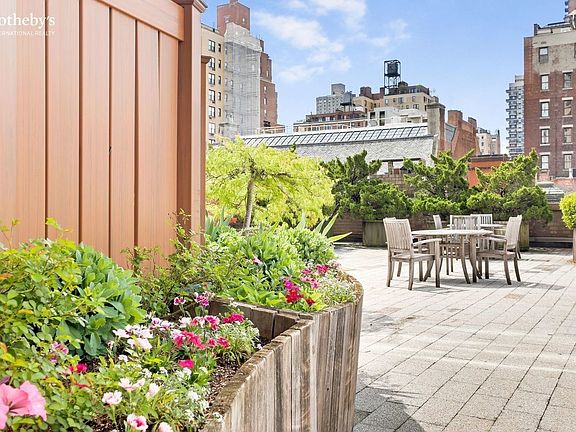 5th image of 40 E 94th St APT 5D