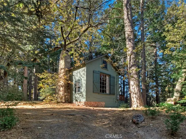 648 Crest Estates Dr, Lake Arrowhead, CA 92352