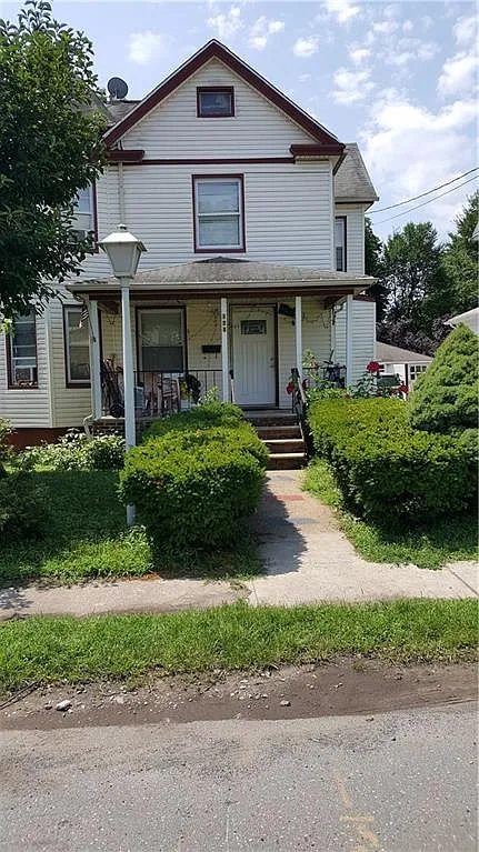 128 S Washington Ave photo 1