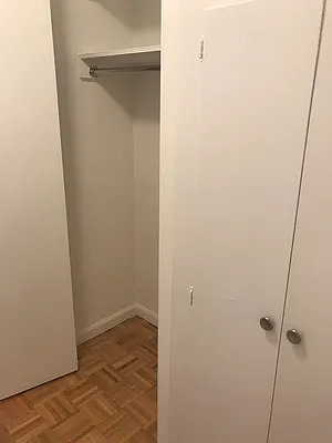 Rented by Solow Realty | media 19