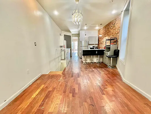 Rented by ERNY LLC | media 1