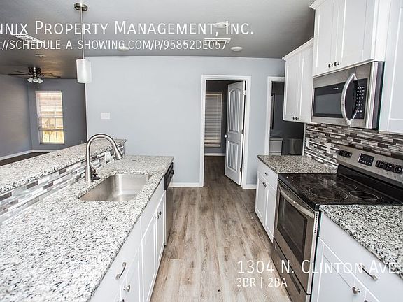 4th image of 1304 N Clinton Ave #B