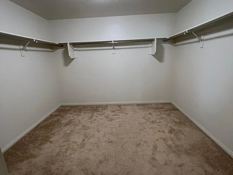 2025 W 900 N — Photo 26