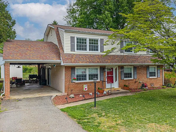 13026 Kingswell Dr, Woodbridge, VA 22193