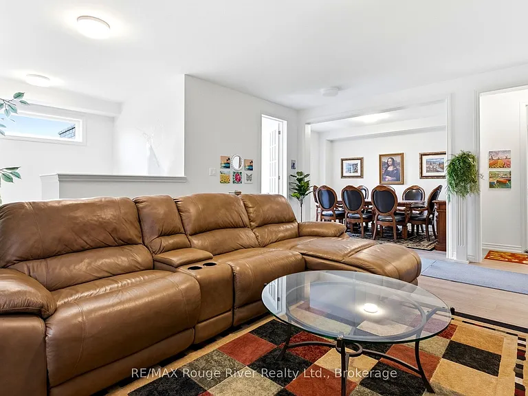 1017 Trailsview Ave — Photo 5