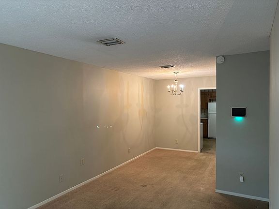 2nd image of 5764 Worchester Ct