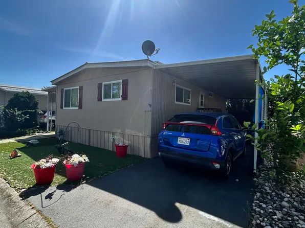 160 Gumtree Dr, Rancho Cordova, CA 95670