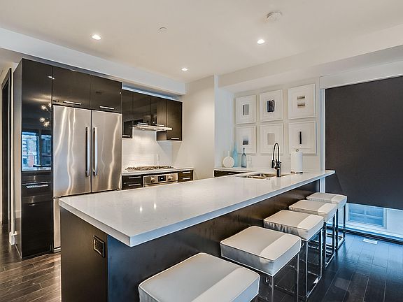 5th image of 4422 N 75th St #4007