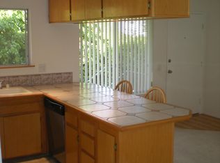 1376 Oliver Ave APT 5, San Diego, CA 92109