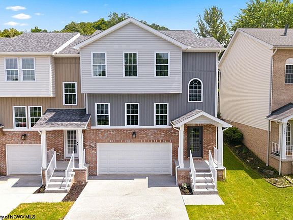 3rd image of 986 Ashton Pl