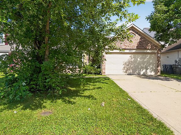 5th image of 2611 Lullwater Ln