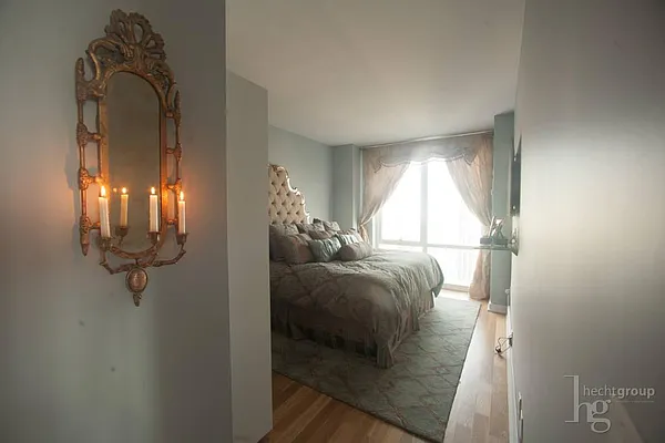 Rented by Hecht Group | media 7