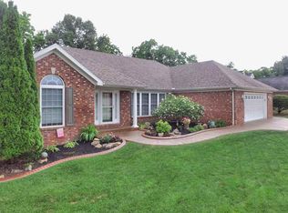 2829 Charlestown Ct, Evansville, IN 47725
