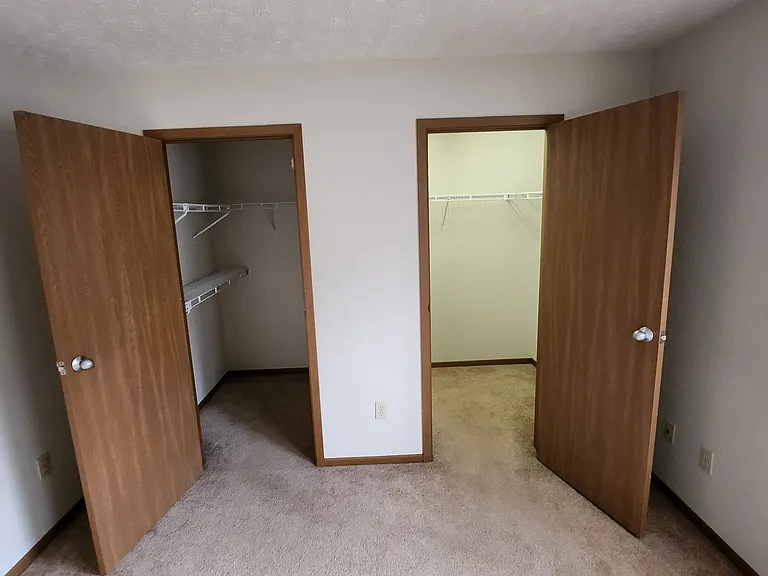 1154 Witt Rd — Photo 15