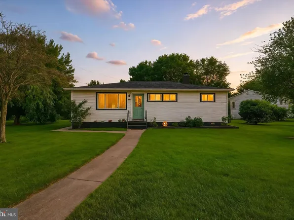 2501 Harwood Rd, Parkville, MD 21234