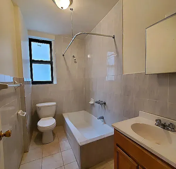 1911 Albemarle Rd #D12 — Photo 8