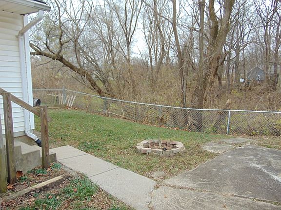 2nd image of 1317 Holloway Dr