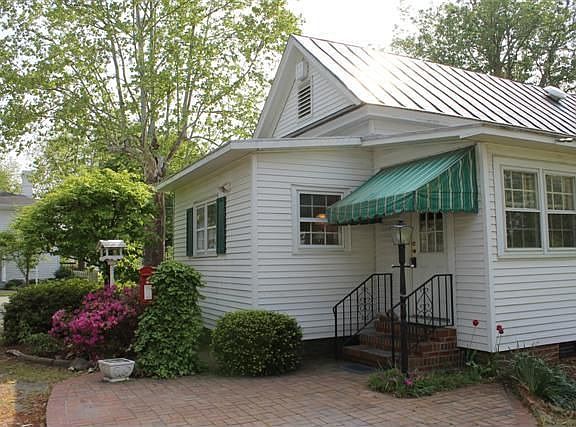 5th image of 200 Goldsboro St