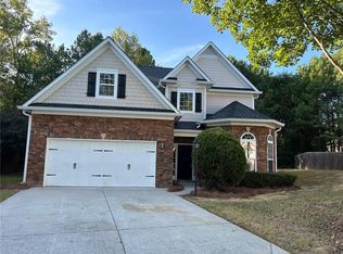 215 Roland Manor Dr, Dacula, GA 30019
