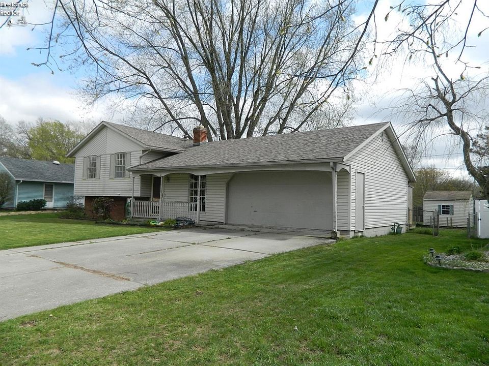1st image of 116 E Drew Ln