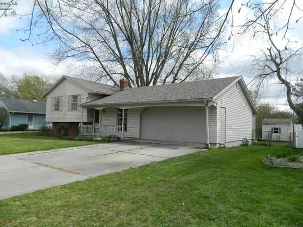 116 E Drew Ln, Clyde, OH 43410