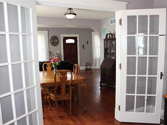 5th image of 1313 Bissell St