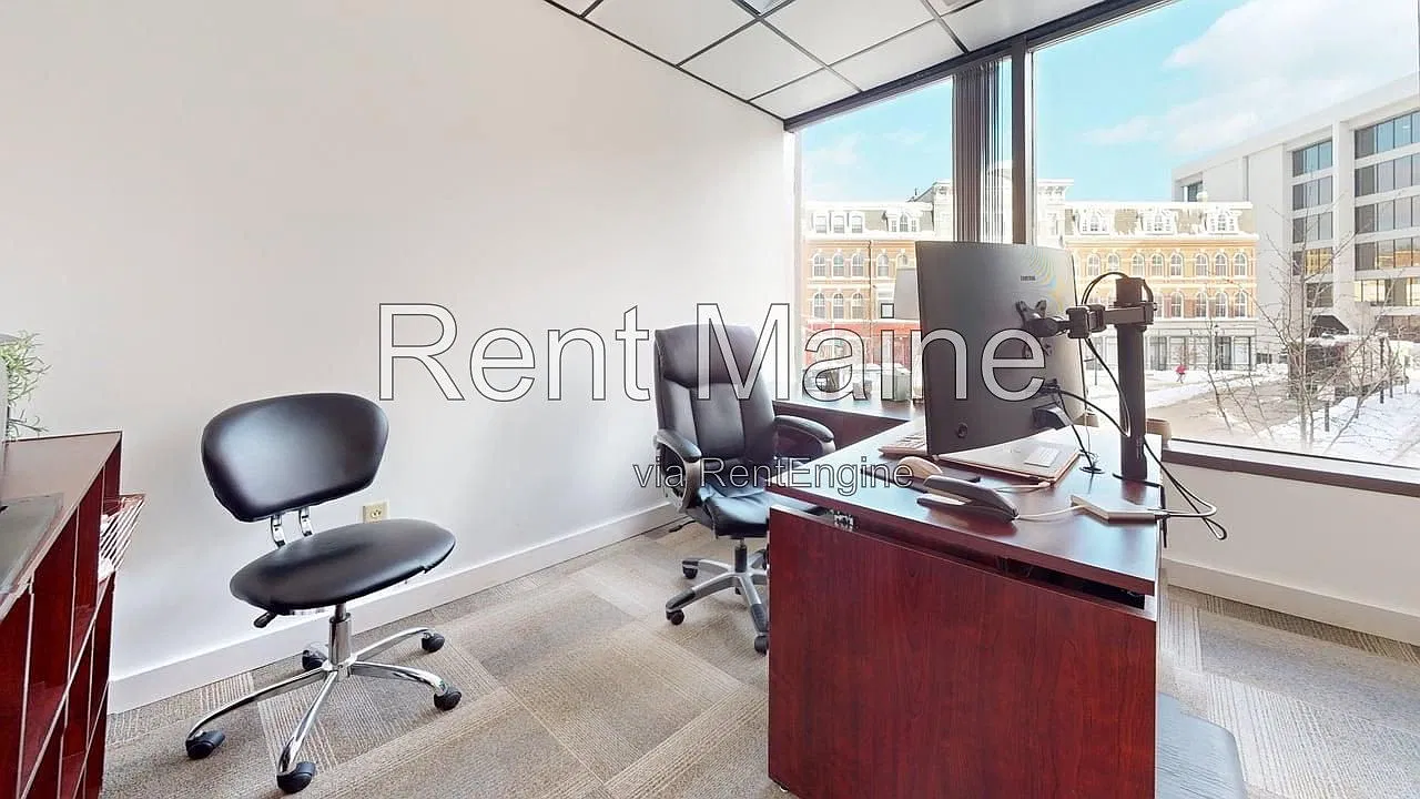 Studio, 1.0 bath, 2500 sqft, $3,000 — Photo 4