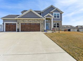 812 Cole Ln, Mahomet, IL