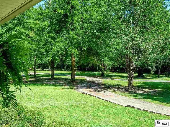 4th image of 230 S Martin Ln