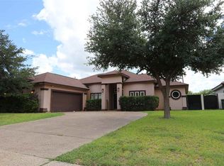 6534 Grande Bay Dr, Laredo, TX 78041